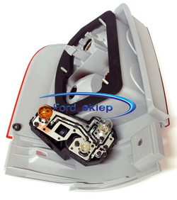 lampa tylna Ford Galaxy - prawa, ® 1382588