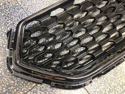 atrapa przednia / grill Ford Kuga Mk2 FL (2016-2020) OE: 2387918