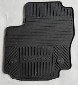 dywaniki podłogi gumowe Ford Mondeo Mk4 ➝08/2012 para przód 1458295 ®