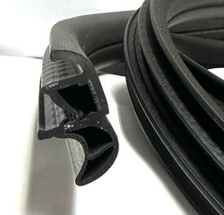 uszczelka drzwi kierowcy Ford Ranger ® 2233930/2708857