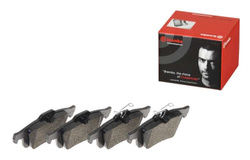 klocki hamulcowe Ford Focus MK2 MK3 Kuga MK2 C-Max - kpl. tył Brembo