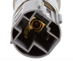 dodatkowe gniazdo zasilania Ford ® 4736948 