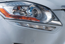 światła do jazdy dziennej LED zestaw OE Ford 1799256 Kuga MK1 2008-