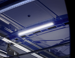 lampka wnętrza LED Ford Transit, Courier, Custom, Connect OE 1841959