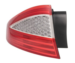 lampa tylna Ford Mondeo MK4 HB ->2010 LEWA zew. #1523738