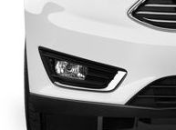 ramka halogenu z chromem Ford Focus Mk3 FL - Pr #1873303
