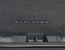 mata antypoślizgowa 2-stronna Ford Explorer BEV OE: 2728592 ®