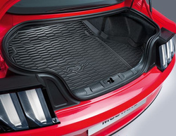 mata antypoślizgowa do bagażnika Mustang 2015➝